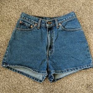 Levis High Waisted 512 Shorts